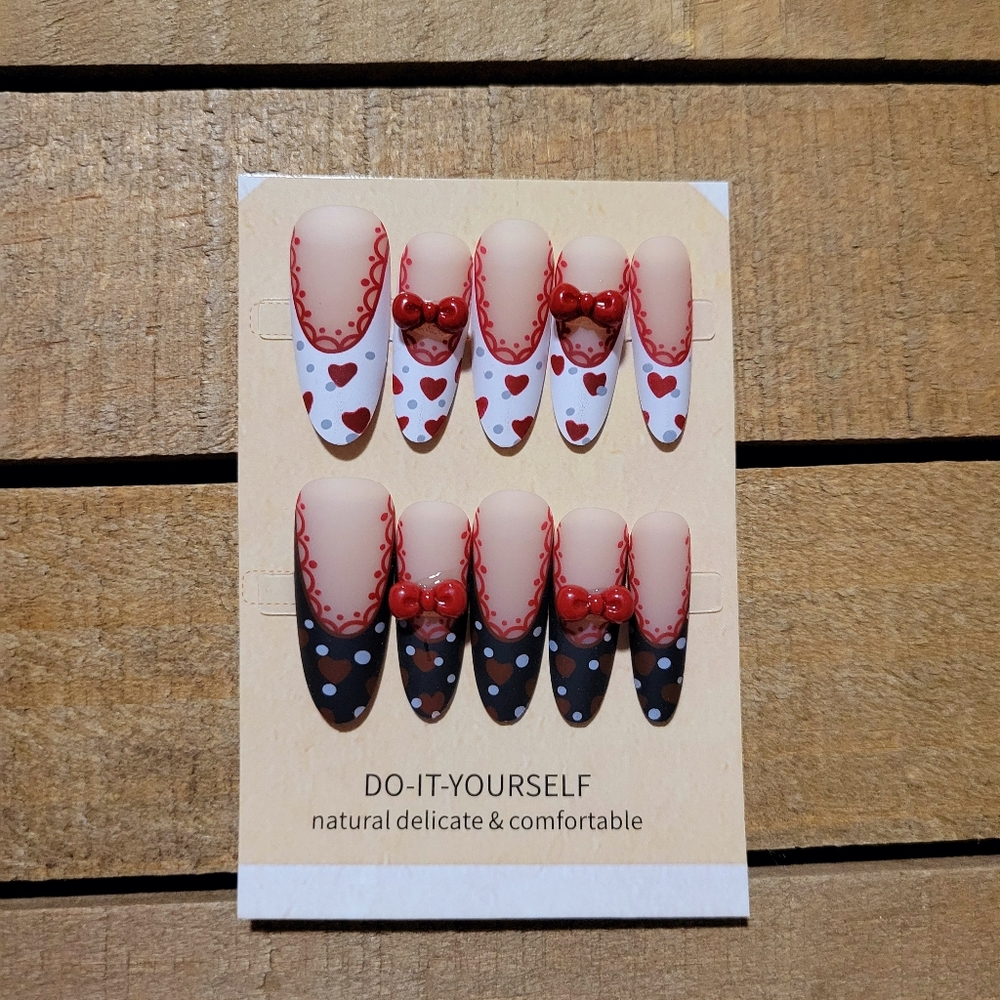 Boutique Press On Nails
